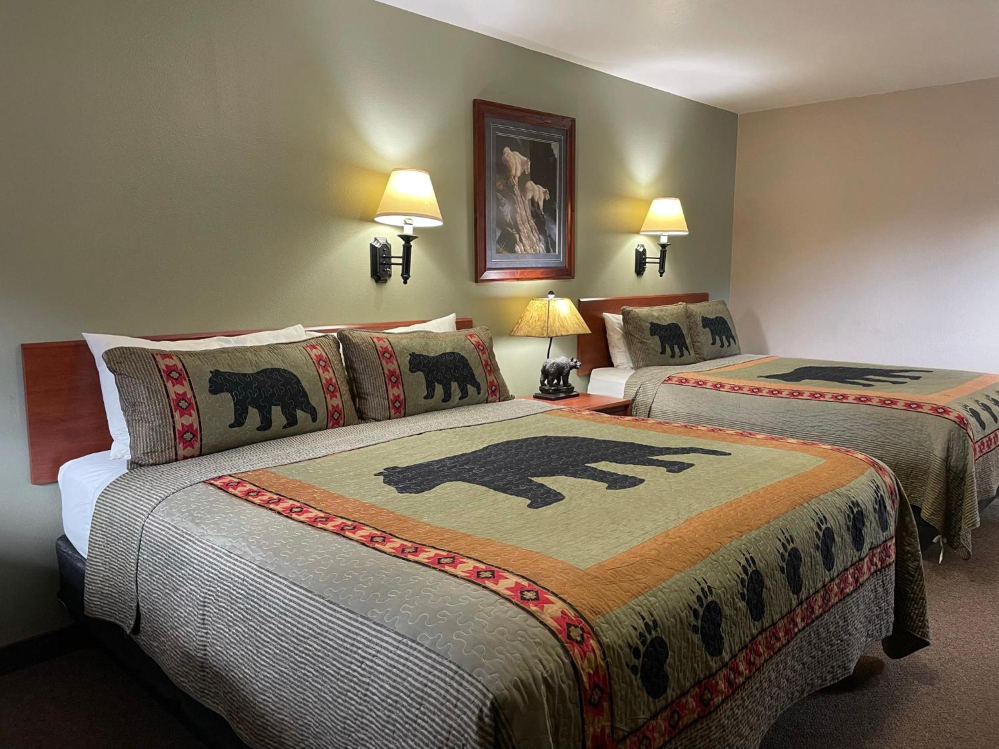 Antlers Lodge Cooke City Rum bild