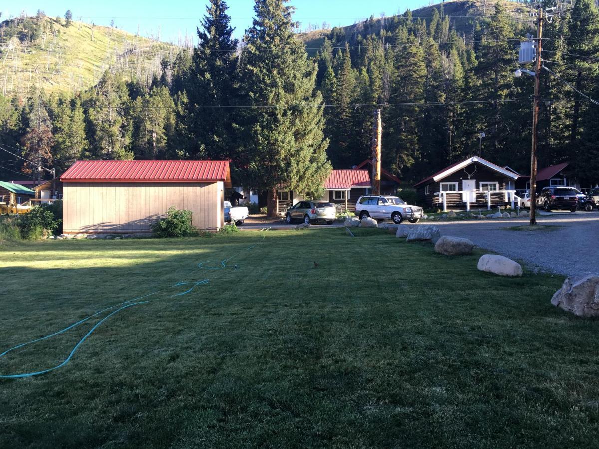 Antlers Lodge Cooke City Exteriör bild